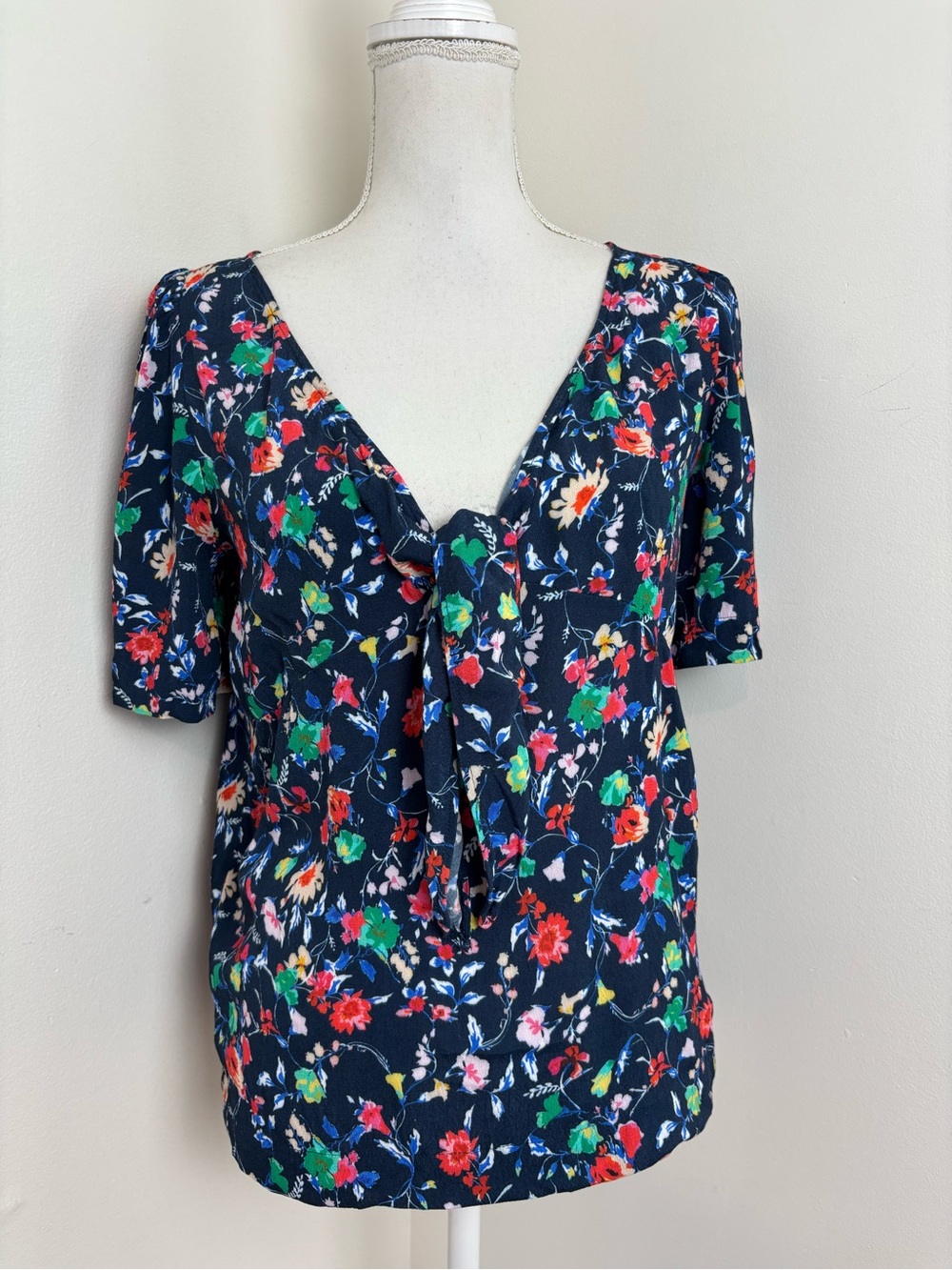 Sezane Navy Floral Tie-Front Short Sleeve Blouse Size 4